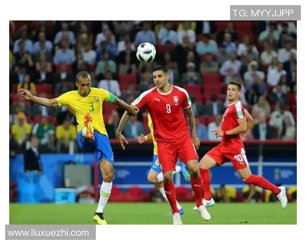 足球明星们的帅气瞬间视频合集展现他们场上场下的魅力与风采